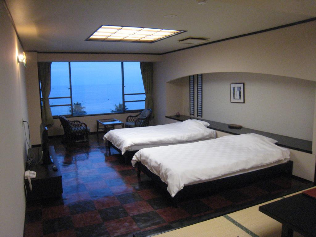 Utsumionsen Ichizu Hotel Aichi Ngoại thất bức ảnh