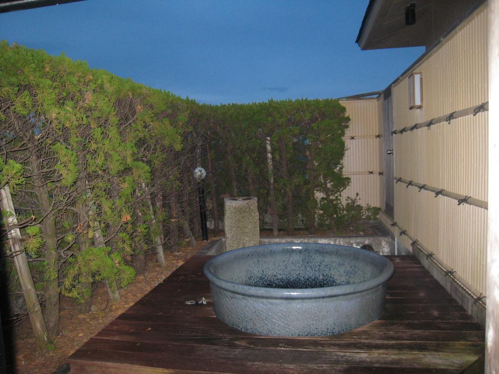 Utsumionsen Ichizu Hotel Aichi Ngoại thất bức ảnh