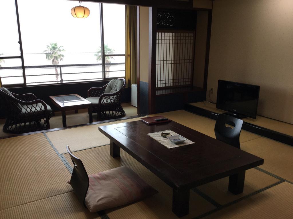 Utsumionsen Ichizu Hotel Aichi Ngoại thất bức ảnh